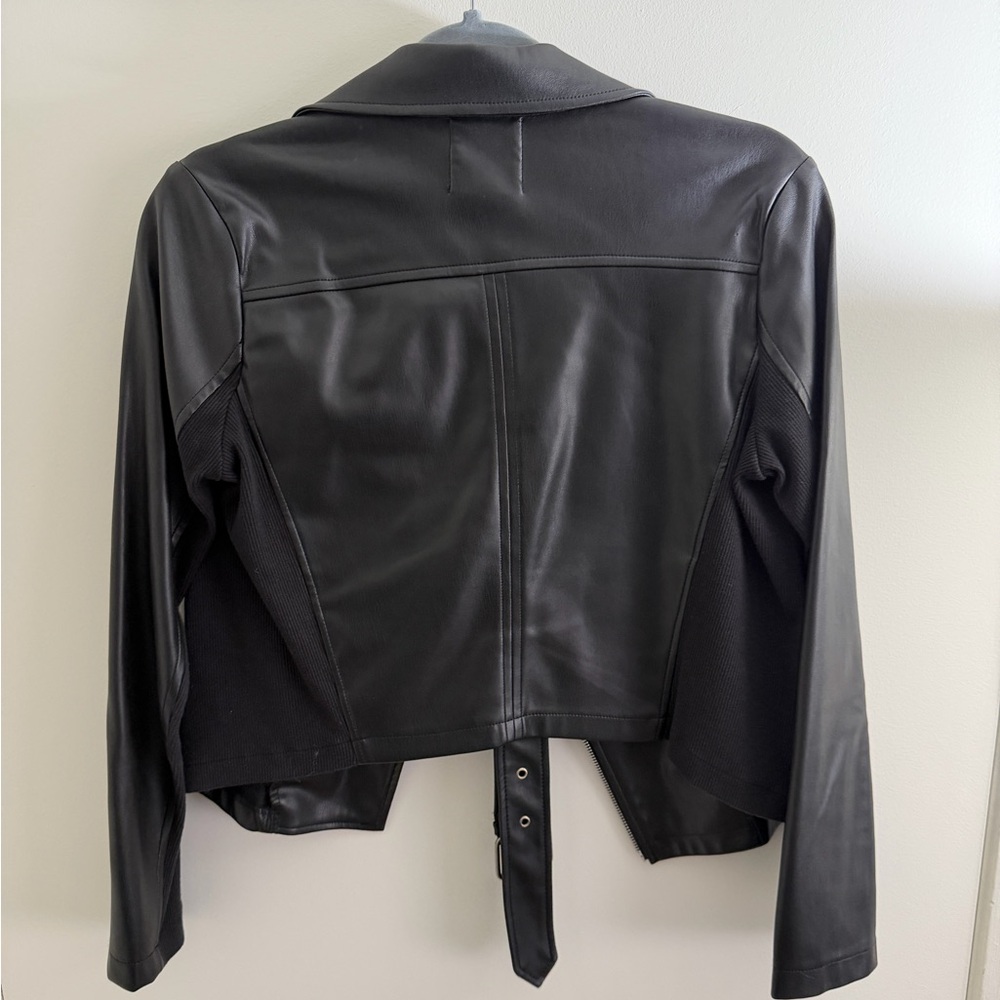 JUICY Couture. Leather jacket with belt. Size XS. - Picture 3 of 6